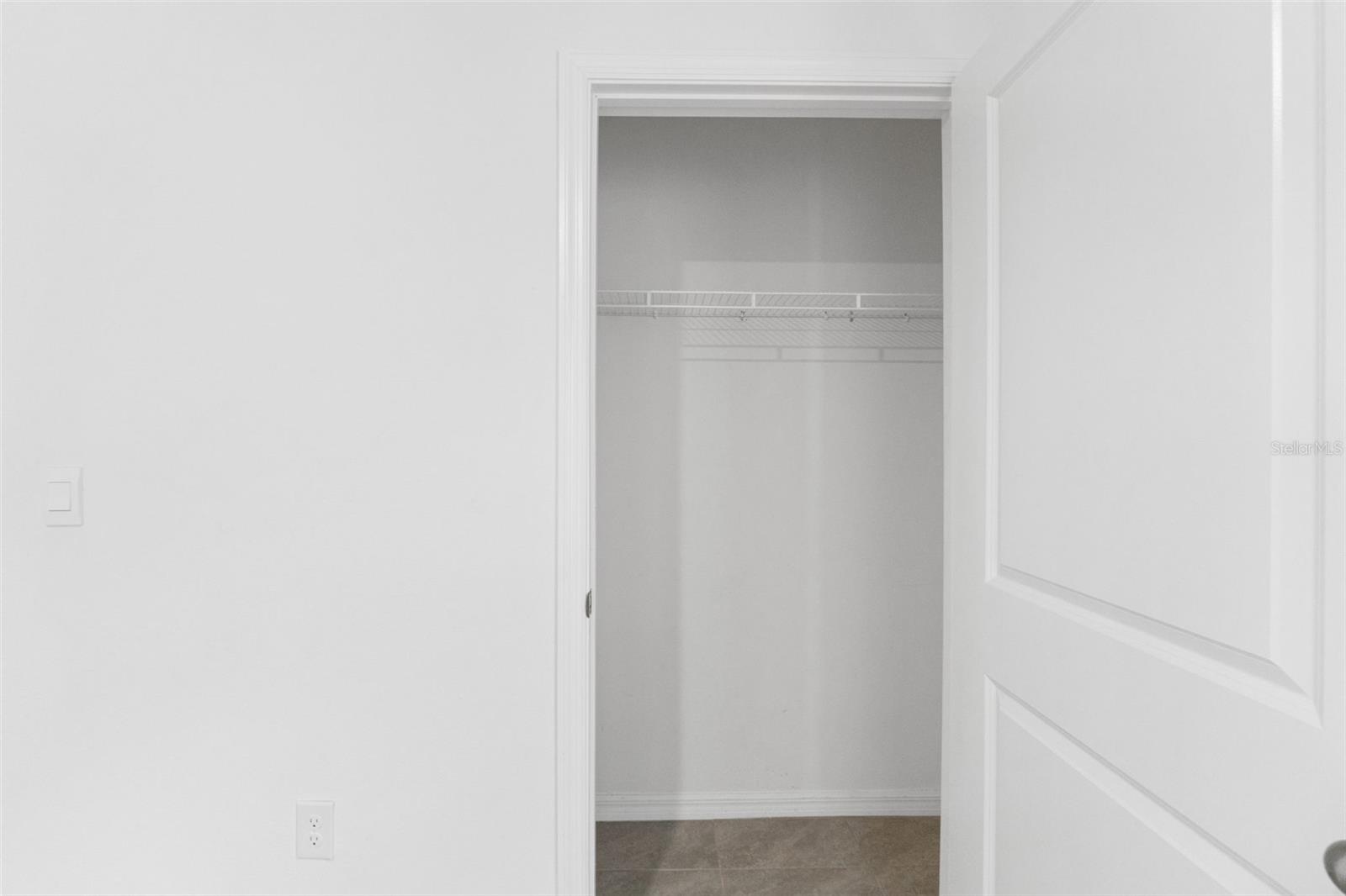 WATERFORD PHASE 1 - Residential Lease