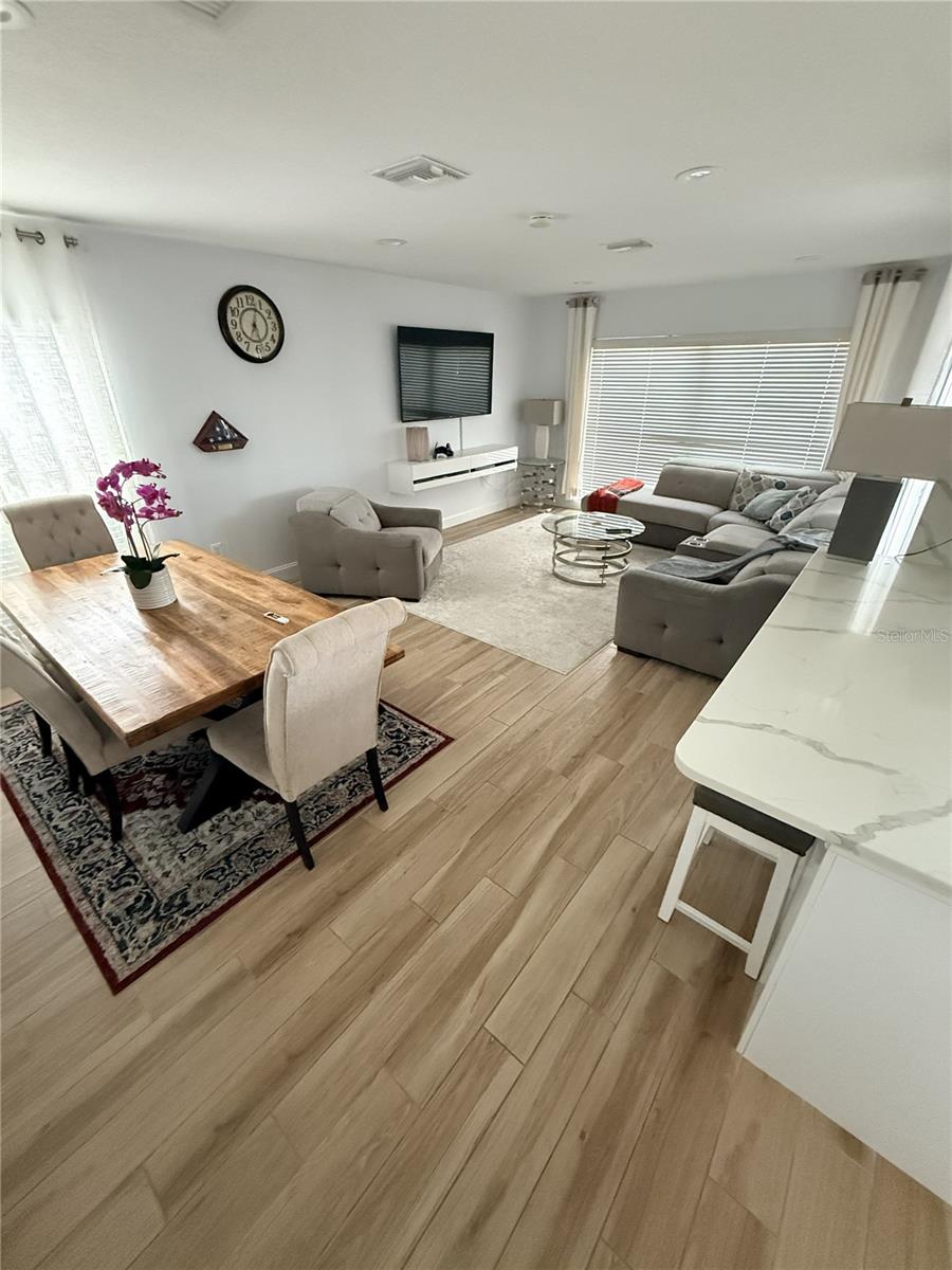 VENETIAN SHORES UNIT 1A - Residential Lease
