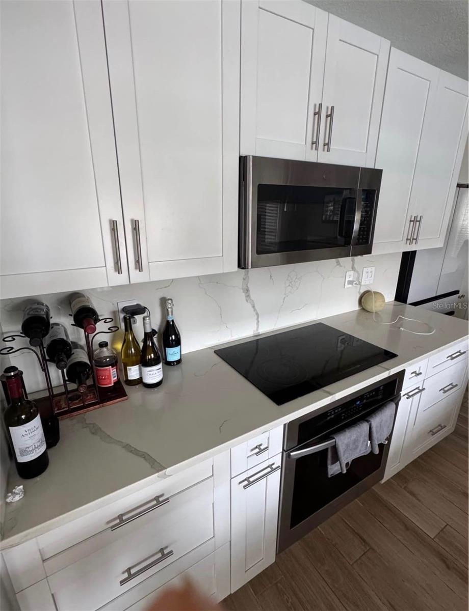 VENETIAN SHORES UNIT 1A - Residential Lease
