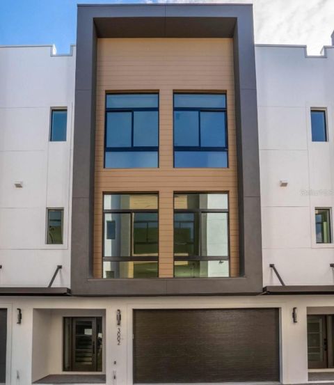 3002 W PLATT 8 TAMPA FL 33609