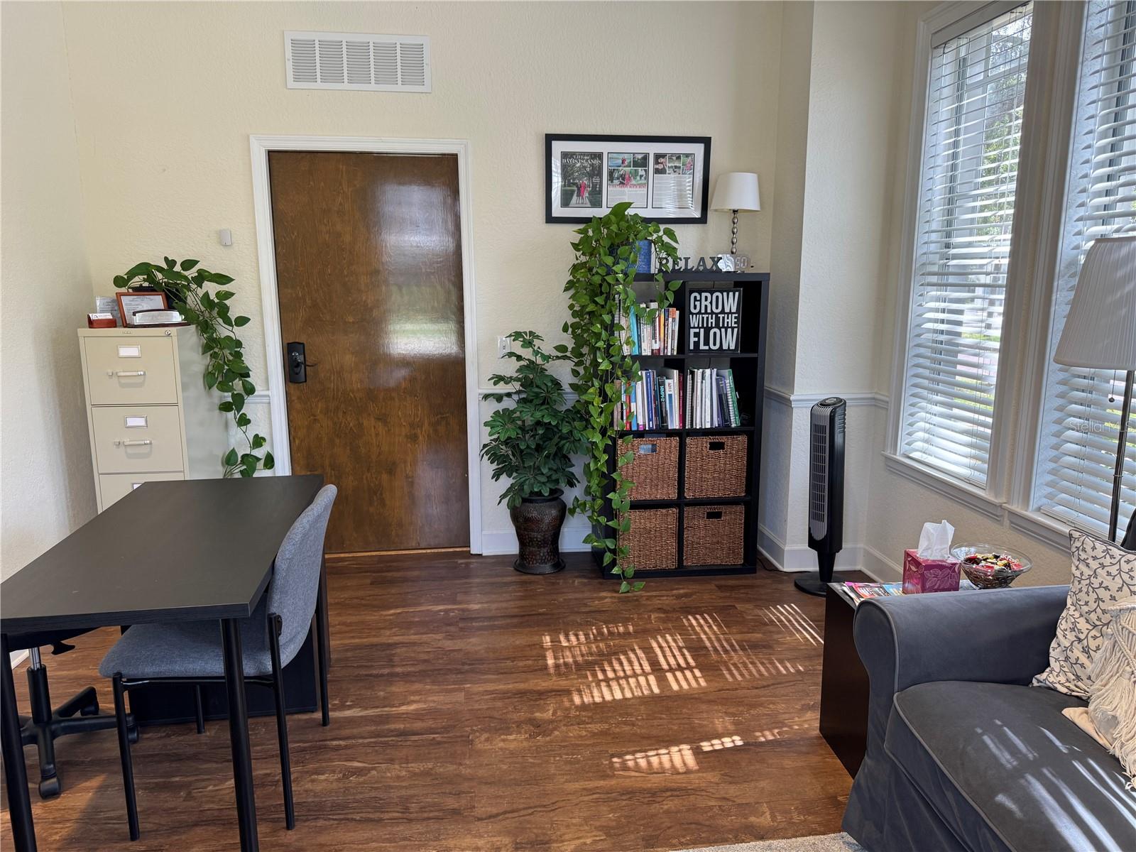 PACKWOOD - Commercial Lease