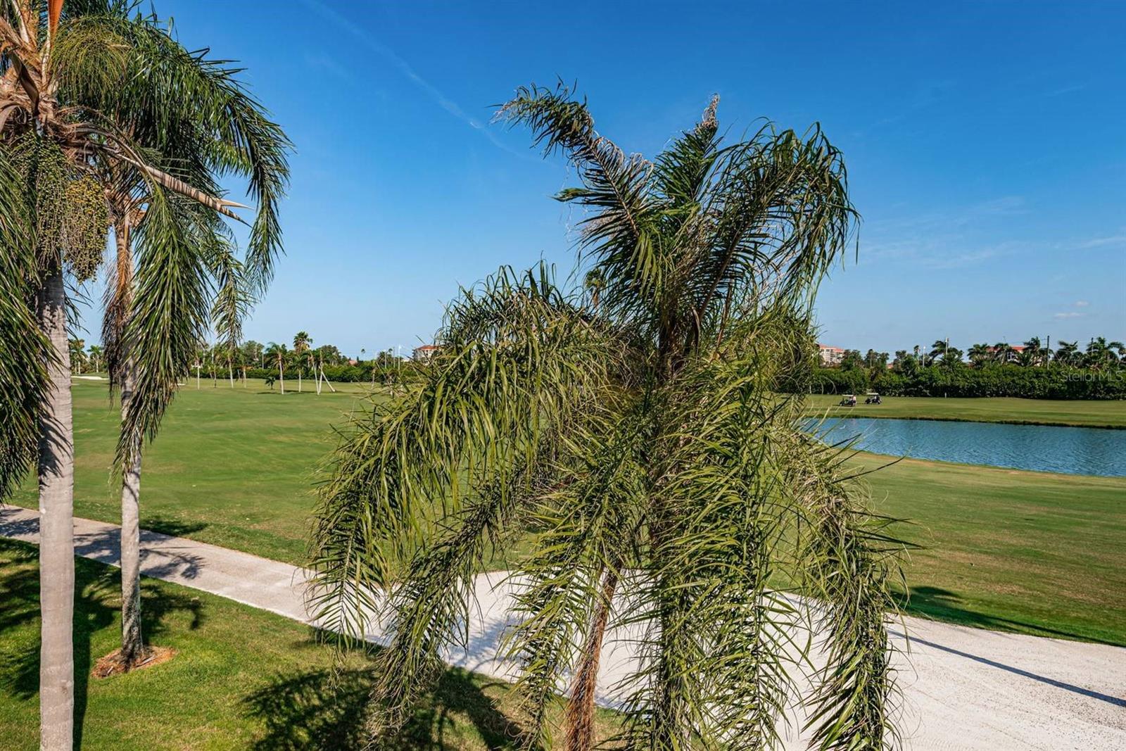 VISTA VERDE NORTH CONDO - Residential Lease