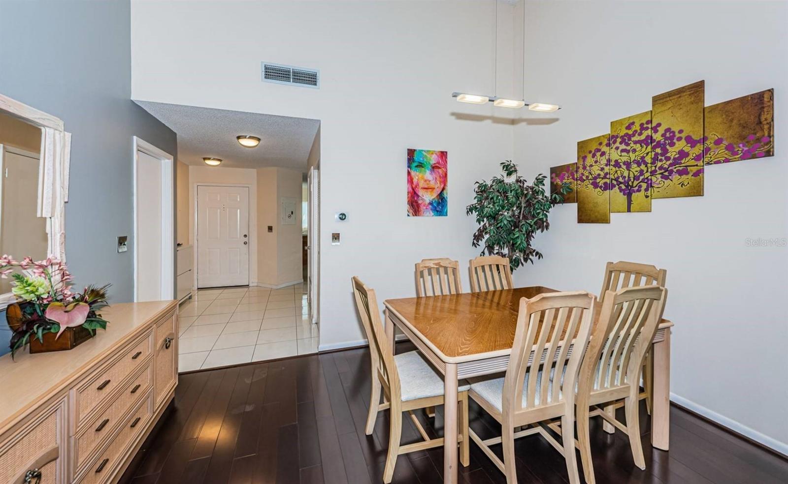 VISTA VERDE NORTH CONDO - Residential Lease