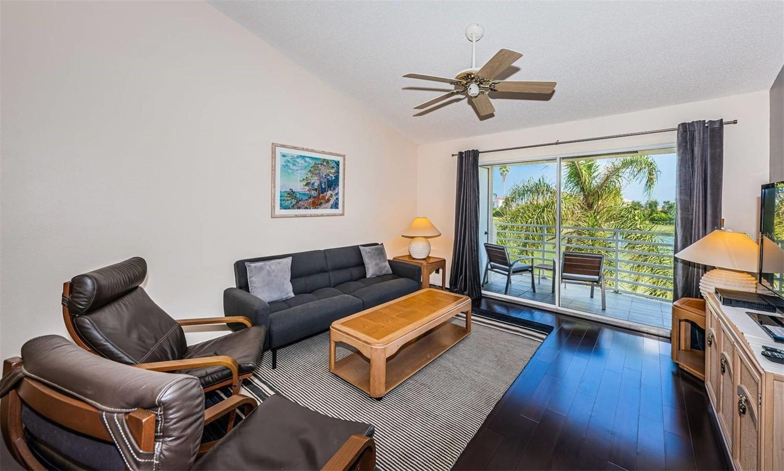 VISTA VERDE NORTH CONDO - Residential Lease