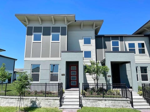 Photo of 7349 Alpine Butterfly Lane, Orlando, FL 32819 (MLS # O6439254)