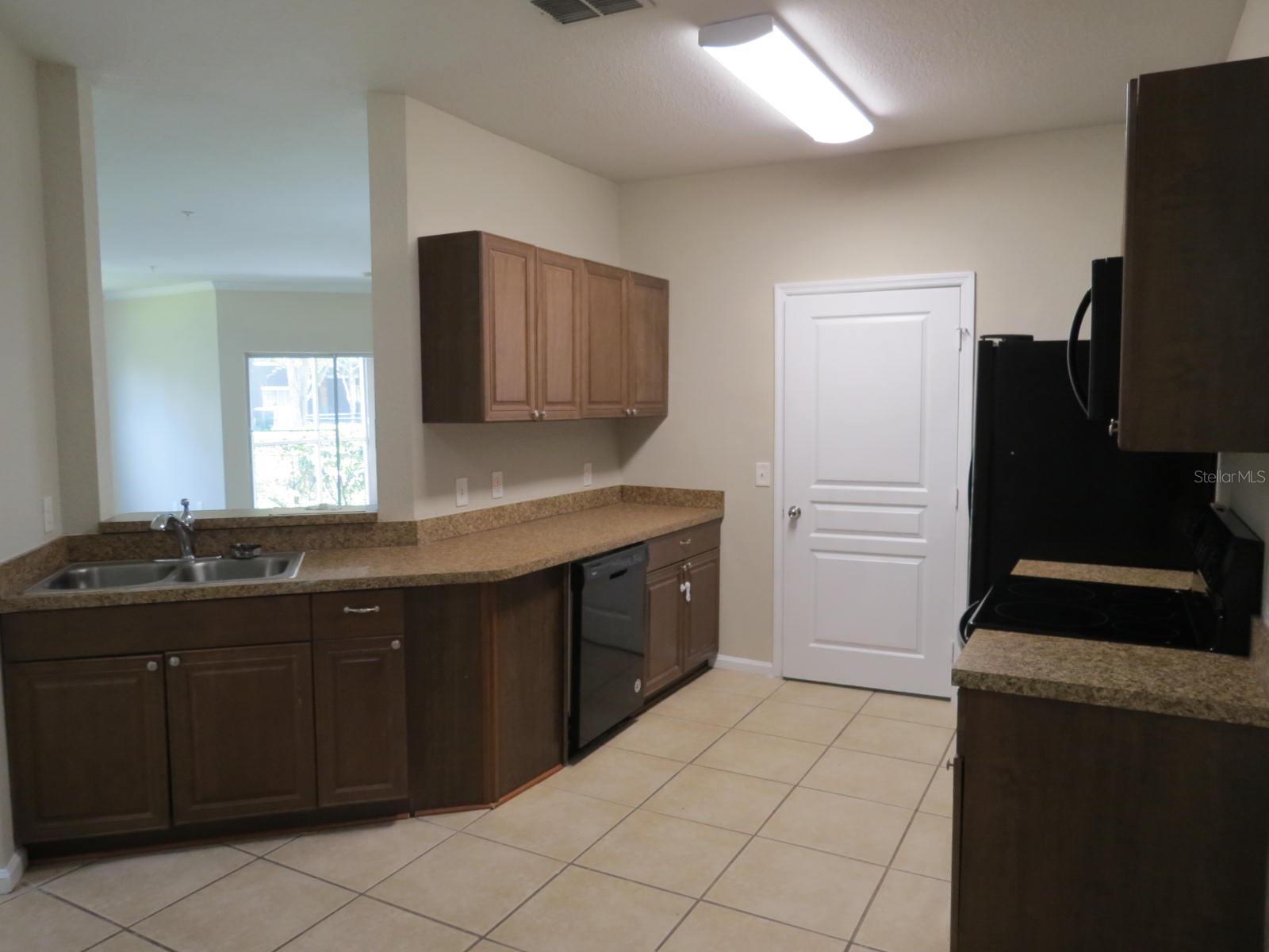 CROSSWYNDE CONDO - Residential