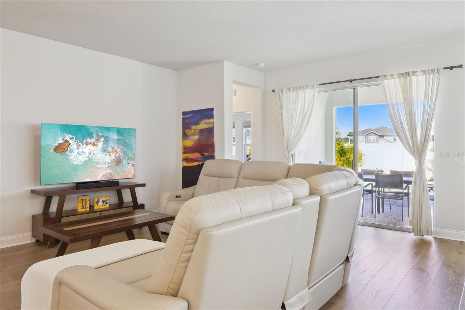 JOHNS LAKE LNDG PH 6 - Residential