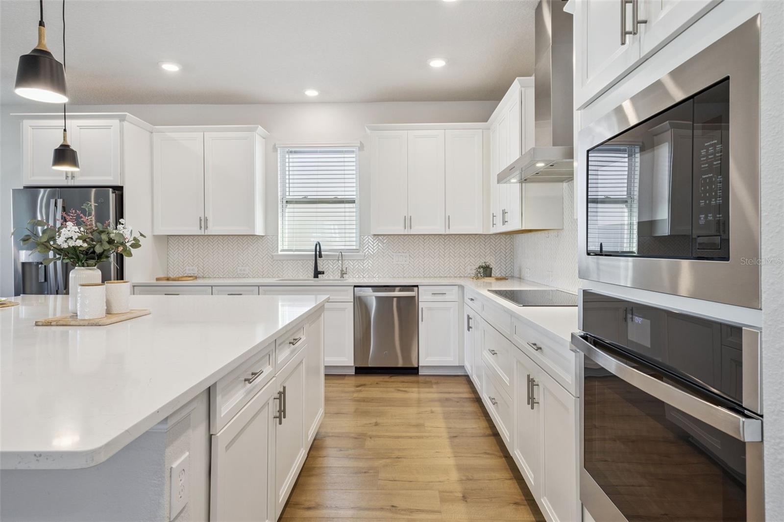 JOHNS LAKE LNDG PH 6 - Residential