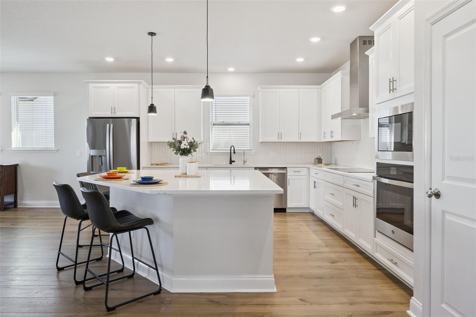 JOHNS LAKE LNDG PH 6 - Residential