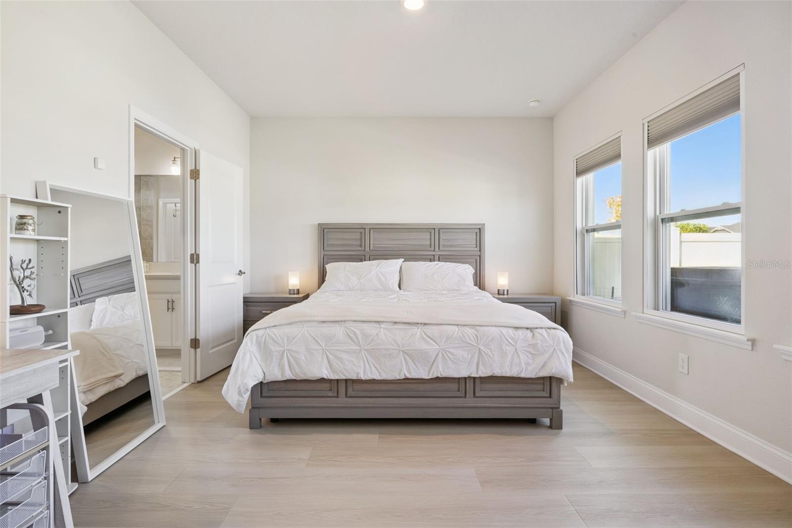 JOHNS LAKE LNDG PH 6 - Residential