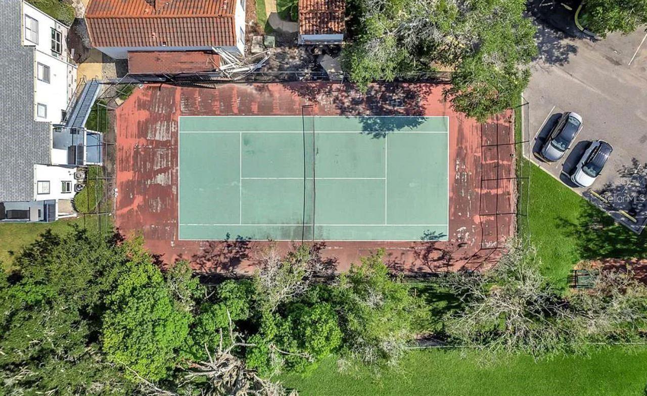 DOCKSIDE CONDO - Residential