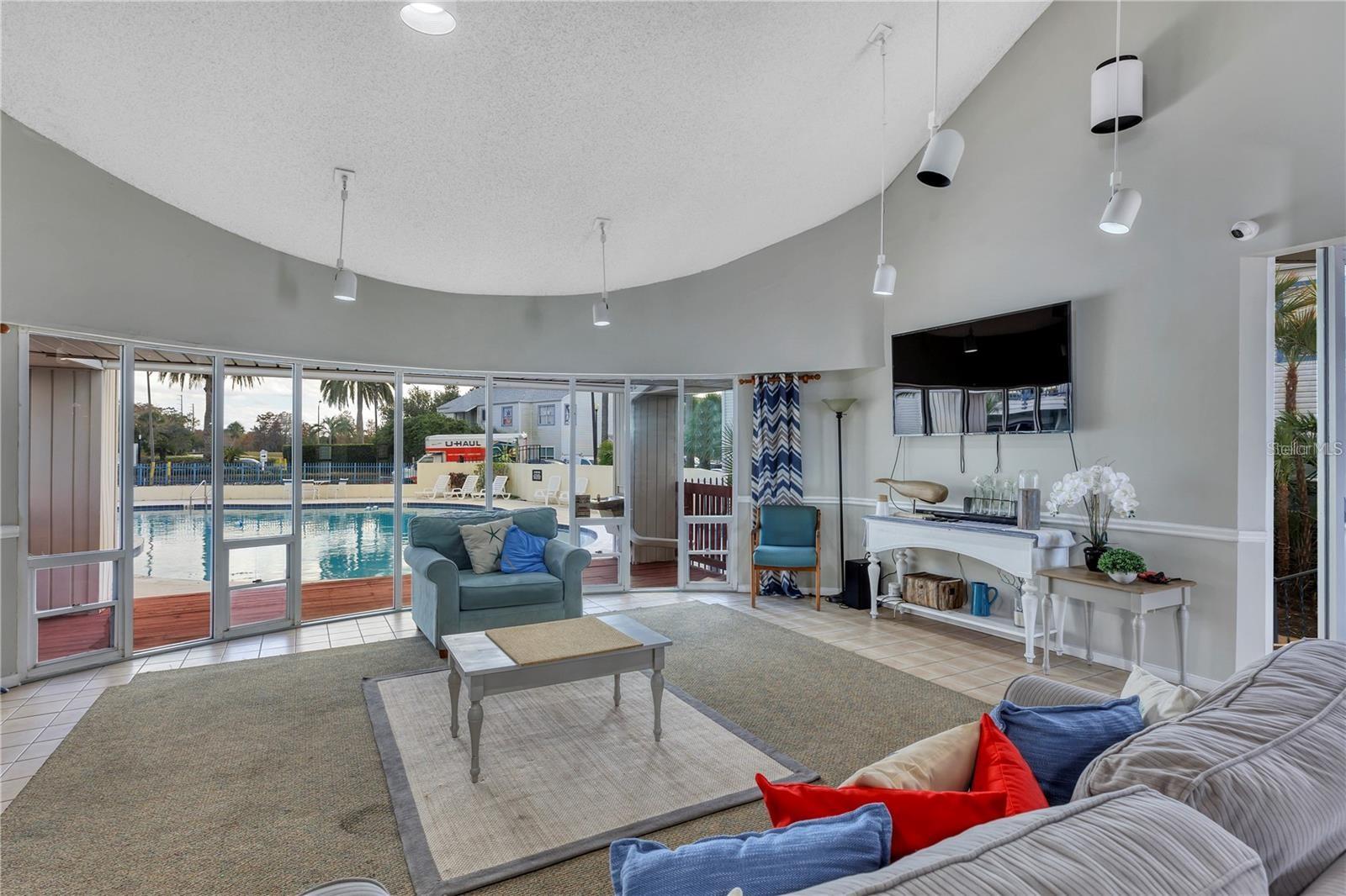 DOCKSIDE CONDO - Residential