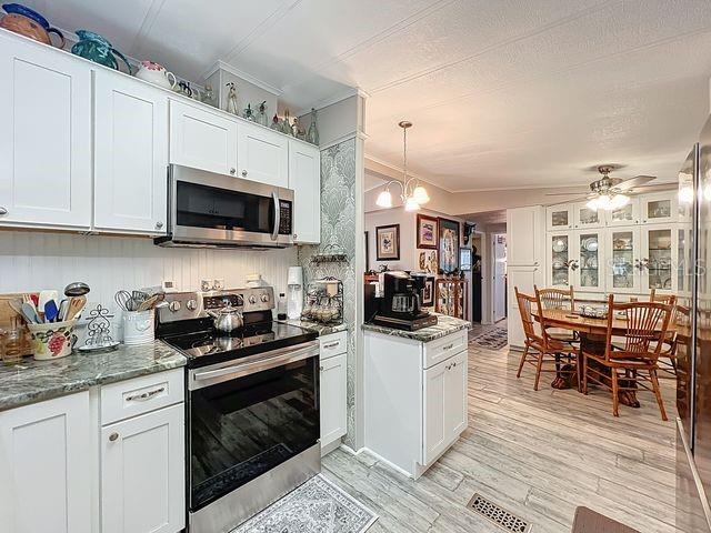 LAKE FRANCES ESTATES - Residential