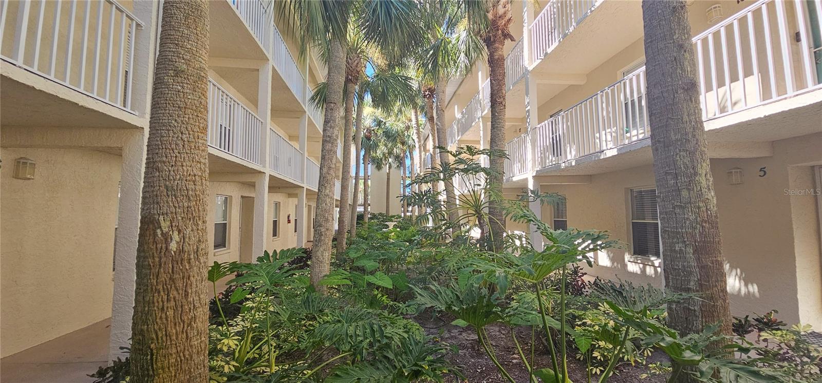 Annual rental in a prime Gulf Gate location! This spacious first-floor condo offers 2 bedrooms and 2 bathrooms, providing comfortable and functional living. The interior laundry room adds everyday convenience, while the screened lanai offers a relaxing outdoor space. The large primary bedroom includes a walk-in closet and an updated en suite bathroom.
The updated kitchen features wood cabinetry, granite countertops, and generous storage space. Covered parking is included for your convenience. Carrington Place is a well-maintained community of only 35 residences, offering desirable amenities such as a heated pool, clubhouse, and an elevator for easy access to all levels.
Located just minutes from Gulf Gate’s popular shopping, dining, and entertainment, as well as Siesta Key’s world-famous beaches, this condo combines location and lifestyle. With its thoughtful updates and community amenities, this property is an ideal choice for those seeking comfort and convenience in Sarasota.