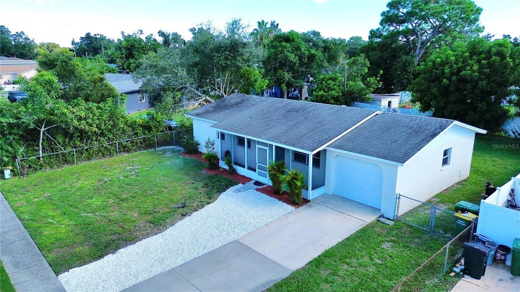 Photo of 3110 8th Street, Sarasota, FL 34237 (MLS # A4709500)