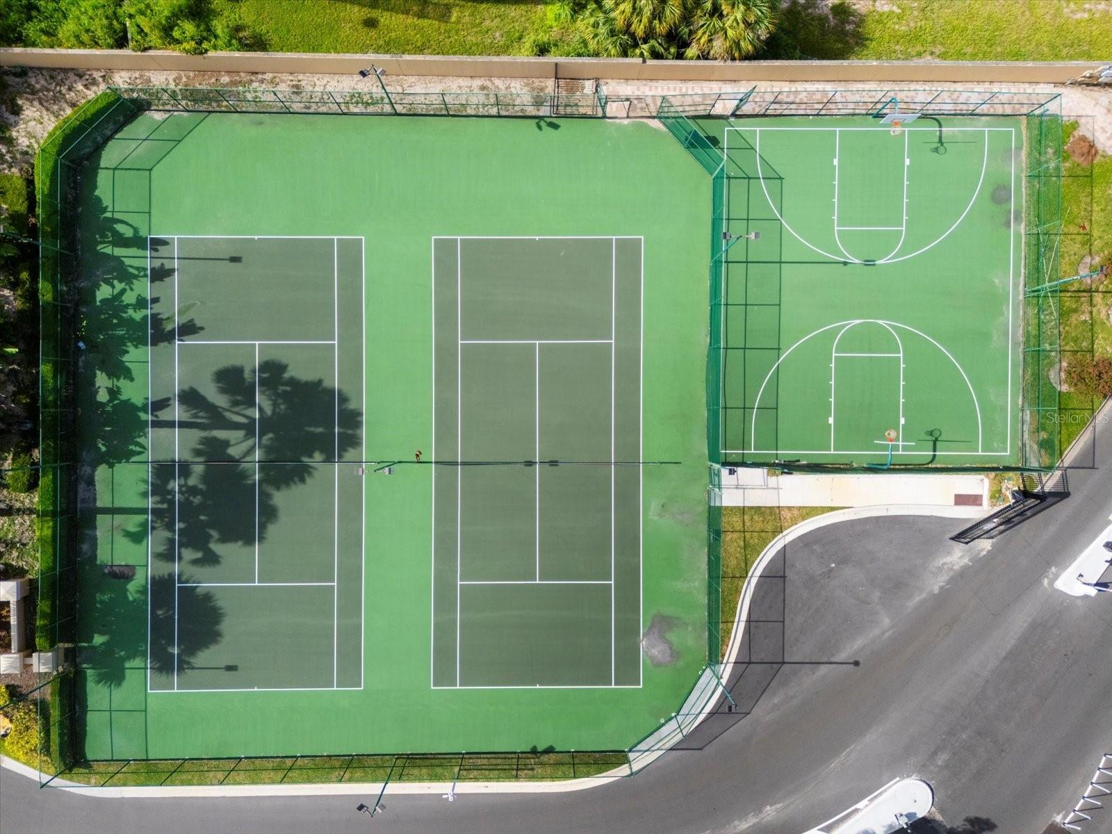 SANDLAKE PRIVATE RESIDENCES - Residential