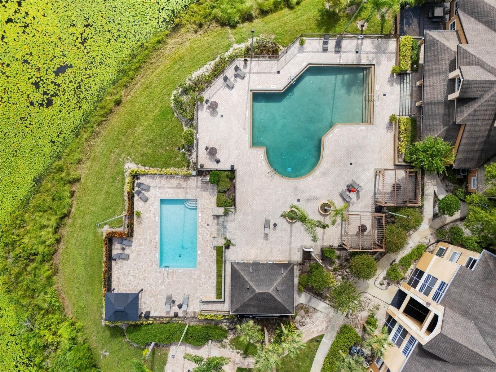 SANDLAKE PRIVATE RESIDENCES - Residential