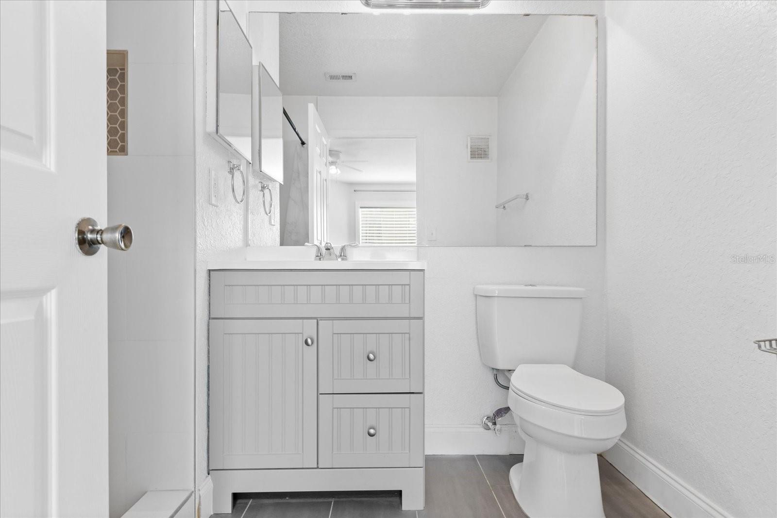 SANDLAKE PRIVATE RESIDENCES - Residential