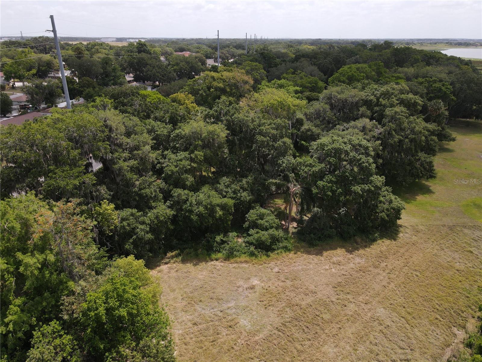 MCINTIRE ESTATES - Land