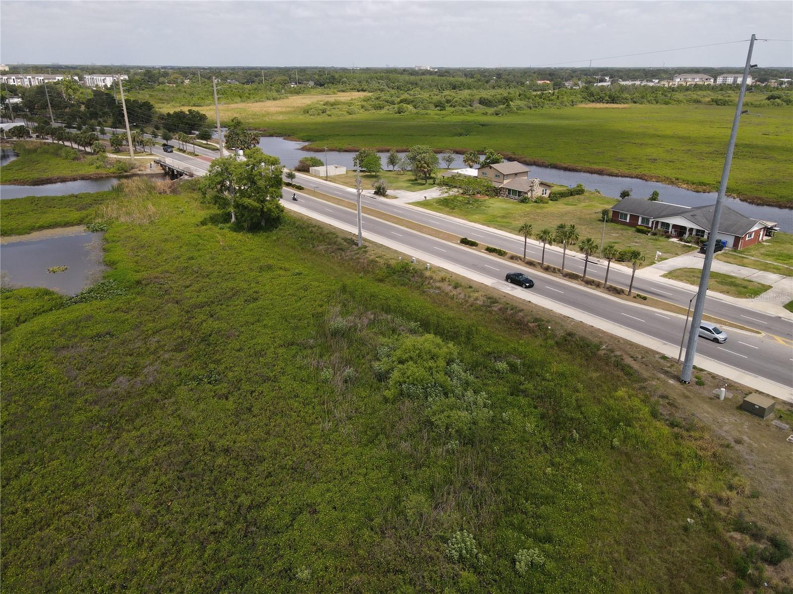 MCINTIRE ESTATES - Land