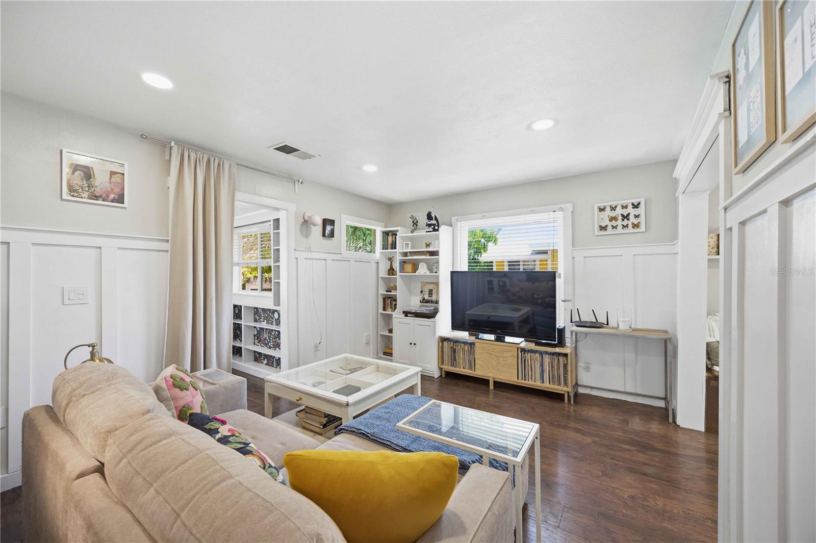 EMMA HARRIS - Residential