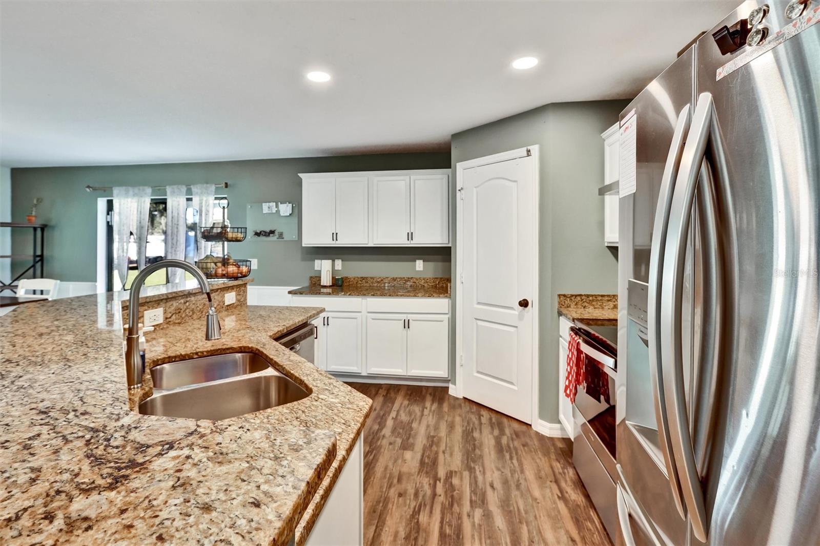 MEADOW RIDGE OF GRAND ISLAND - Residential