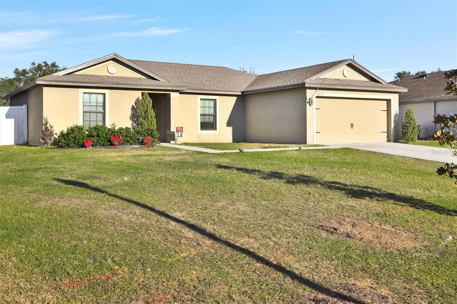 MEADOW RIDGE OF GRAND ISLAND - Residential