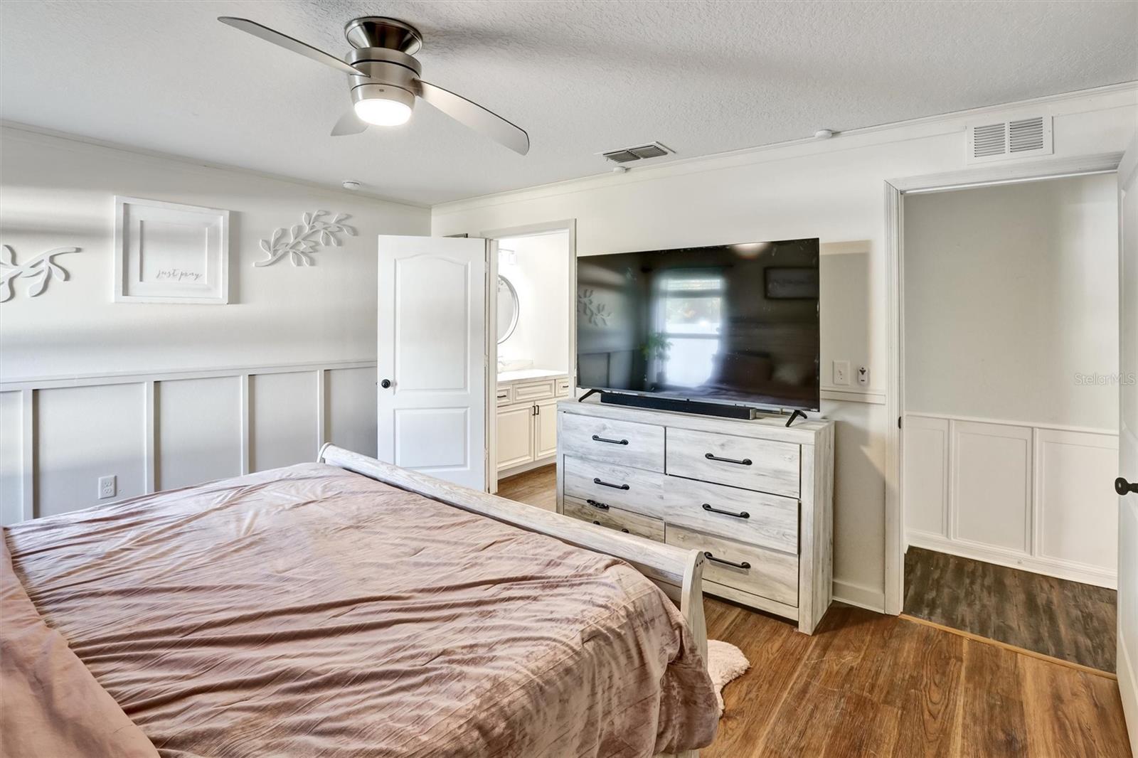 MEADOW RIDGE OF GRAND ISLAND - Residential