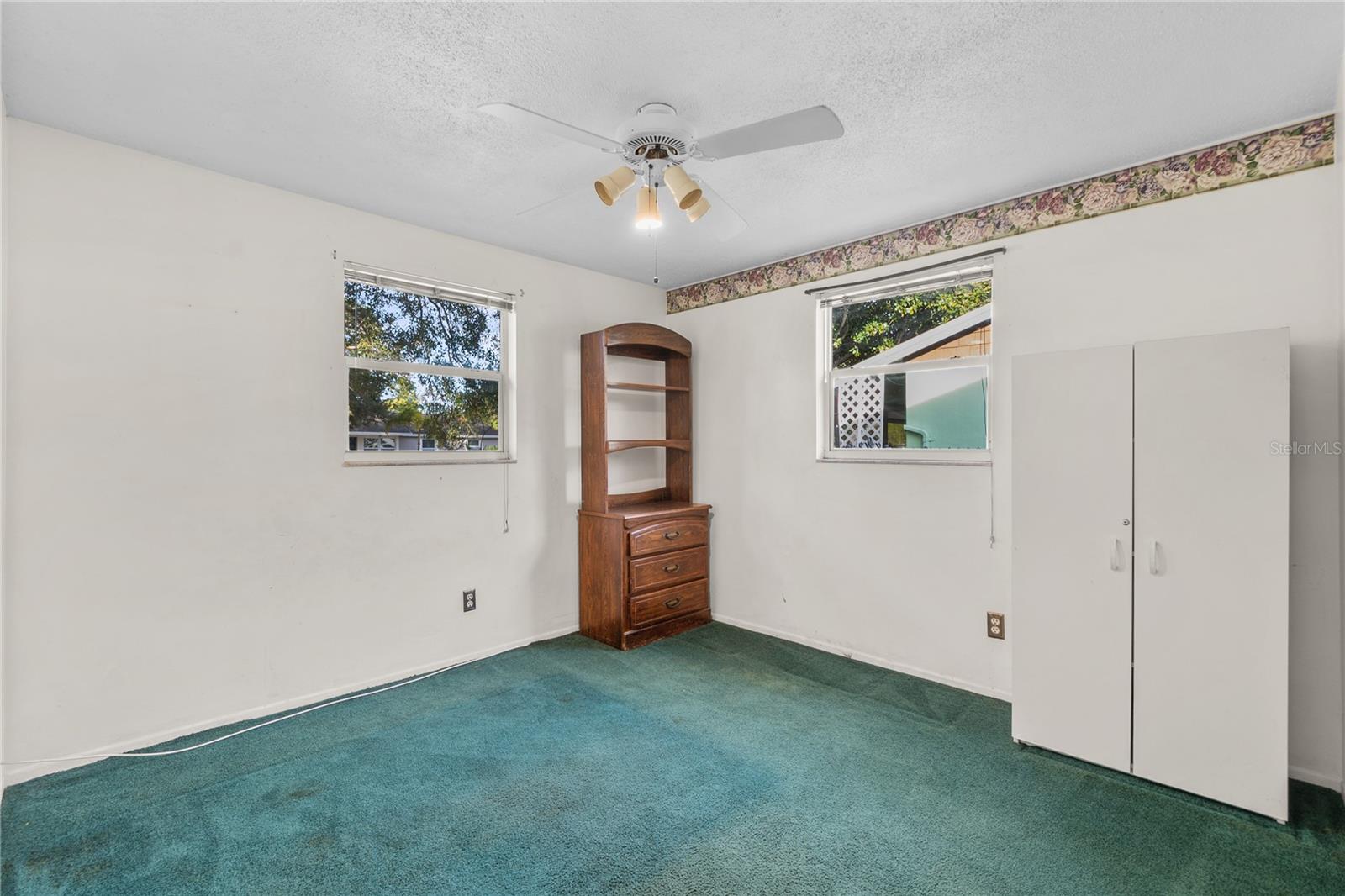 CRESTRIDGE 8TH ADD - Residential