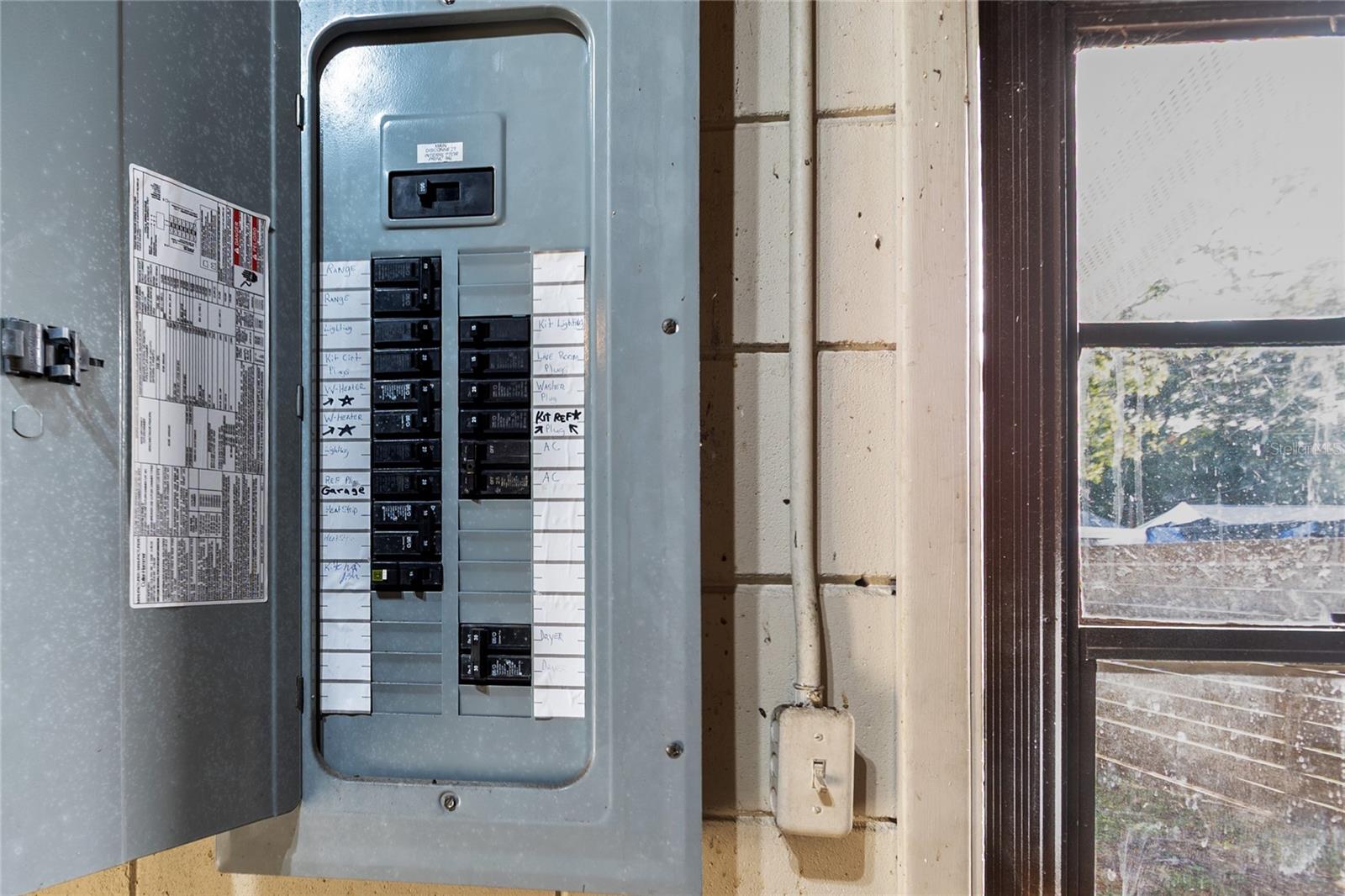 CRESTRIDGE 8TH ADD - Residential