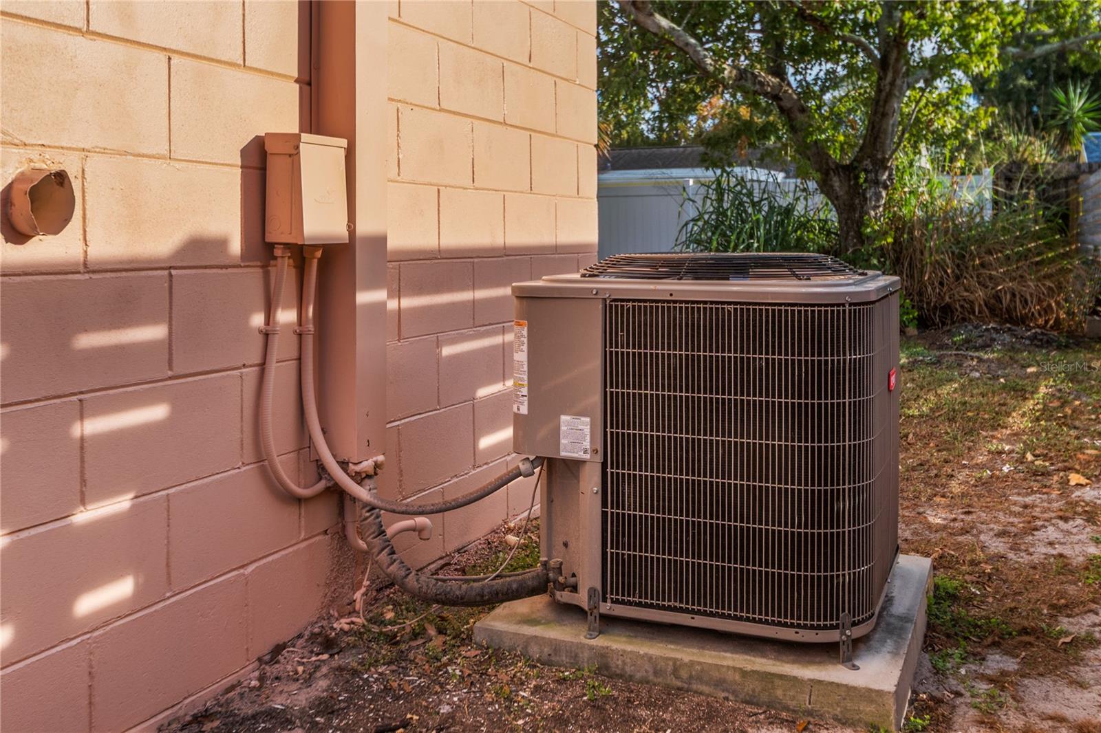 CRESTRIDGE 8TH ADD - Residential