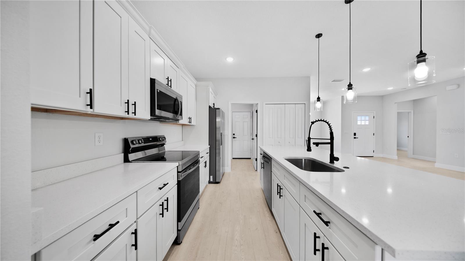 MARION OAKS UN 06 - Residential