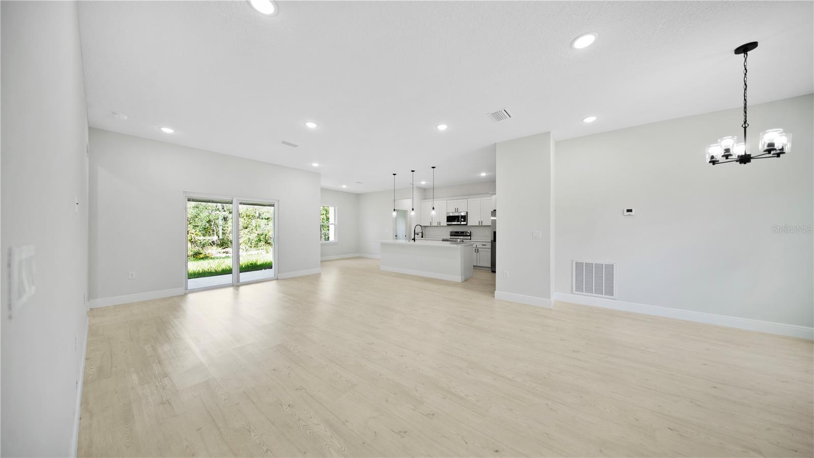 MARION OAKS UN 06 - Residential