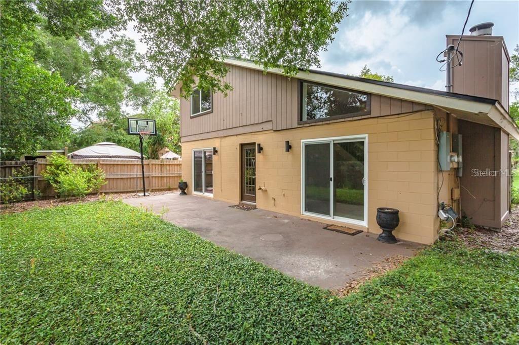 SEVILLE PARK - Residential Lease