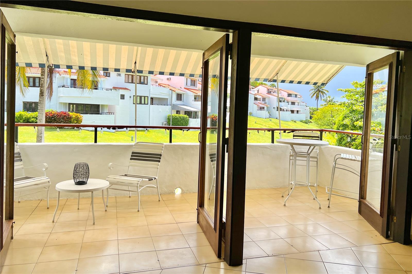 RIO MAR CLUSTER II - Residential Lease