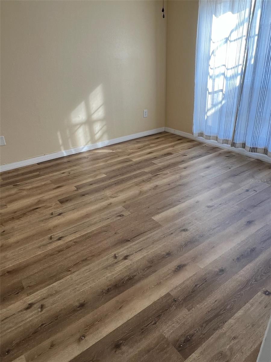 COACHMAN CREEK CONDO - Residential Lease