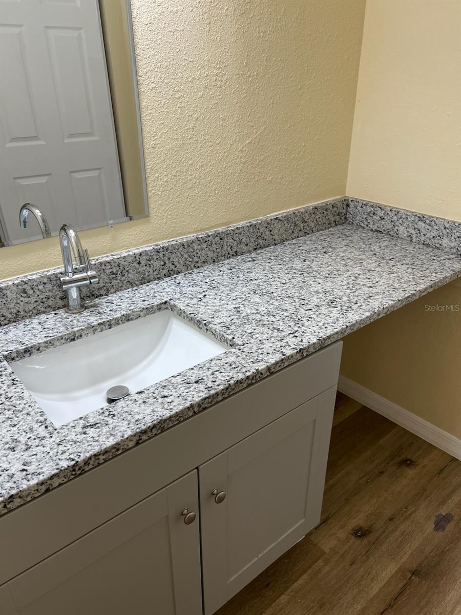 COACHMAN CREEK CONDO - Residential Lease