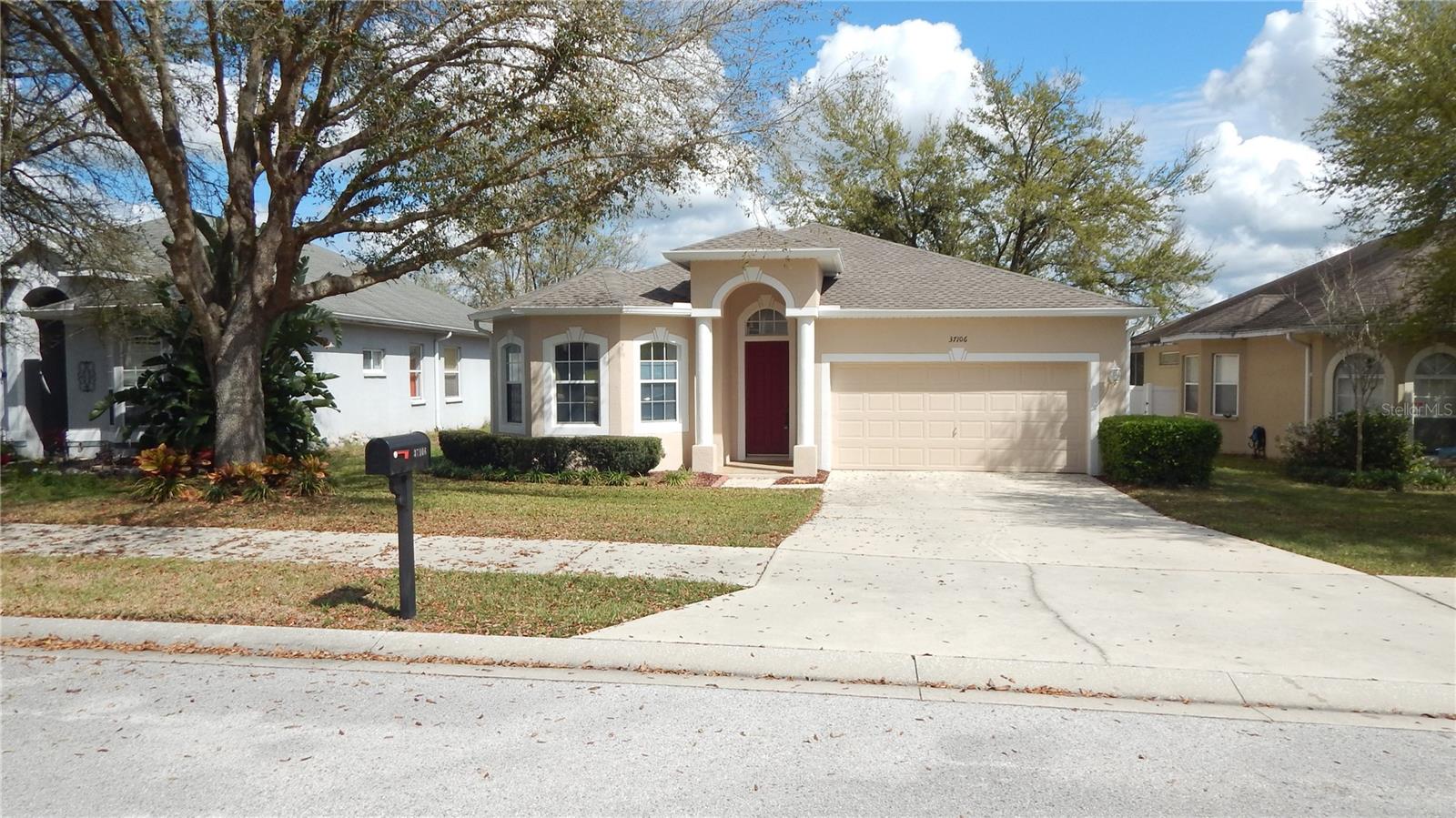 DADE CITY LIMITS 3-bedroom 2- bath block home with a 2-car garage. Built in 2005 this home offers an open floor plan, split bedrooms and an inside laundry room. The home has been updated with a new roof in October 2023, HVAC approximately 2 years old, fresh paint and a landscaped yard. Convenient to schools, shopping and churches.