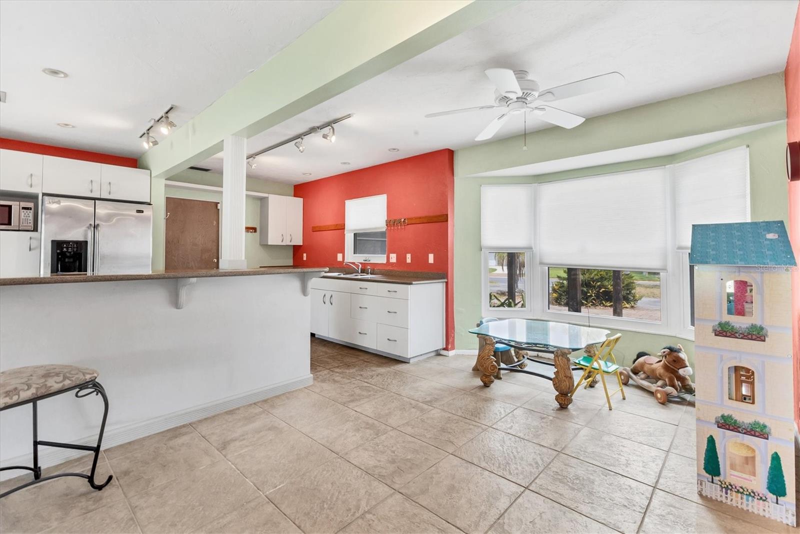 FOREST LAKES COUNTRY CLUB ESTATES - Residential