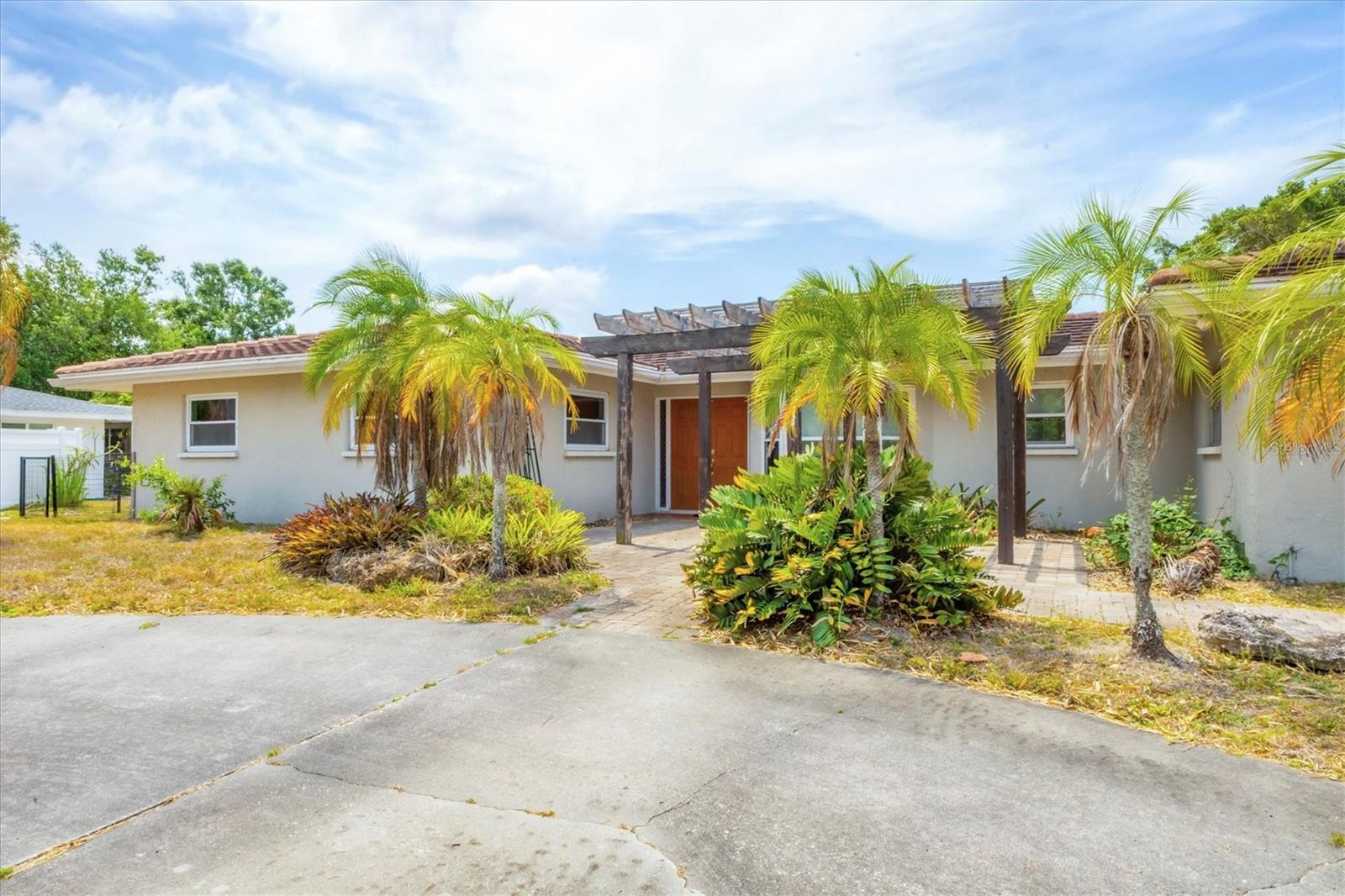 FOREST LAKES COUNTRY CLUB ESTATES - Residential