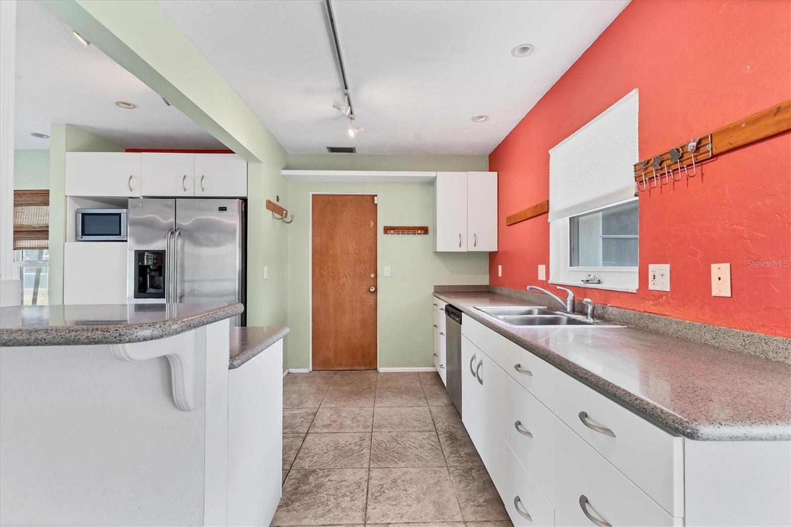 FOREST LAKES COUNTRY CLUB ESTATES - Residential