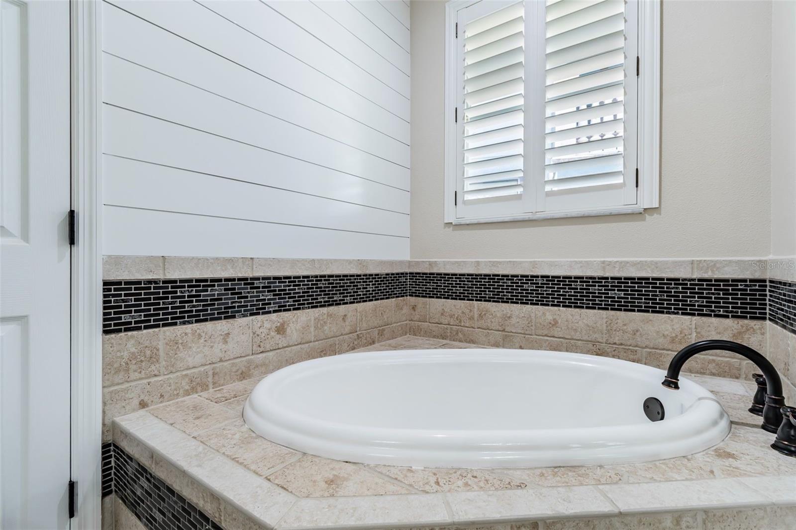 TREVISO - Residential Lease
