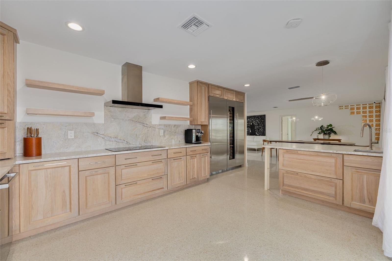 DANA SHORES UN 3 SEC - Residential