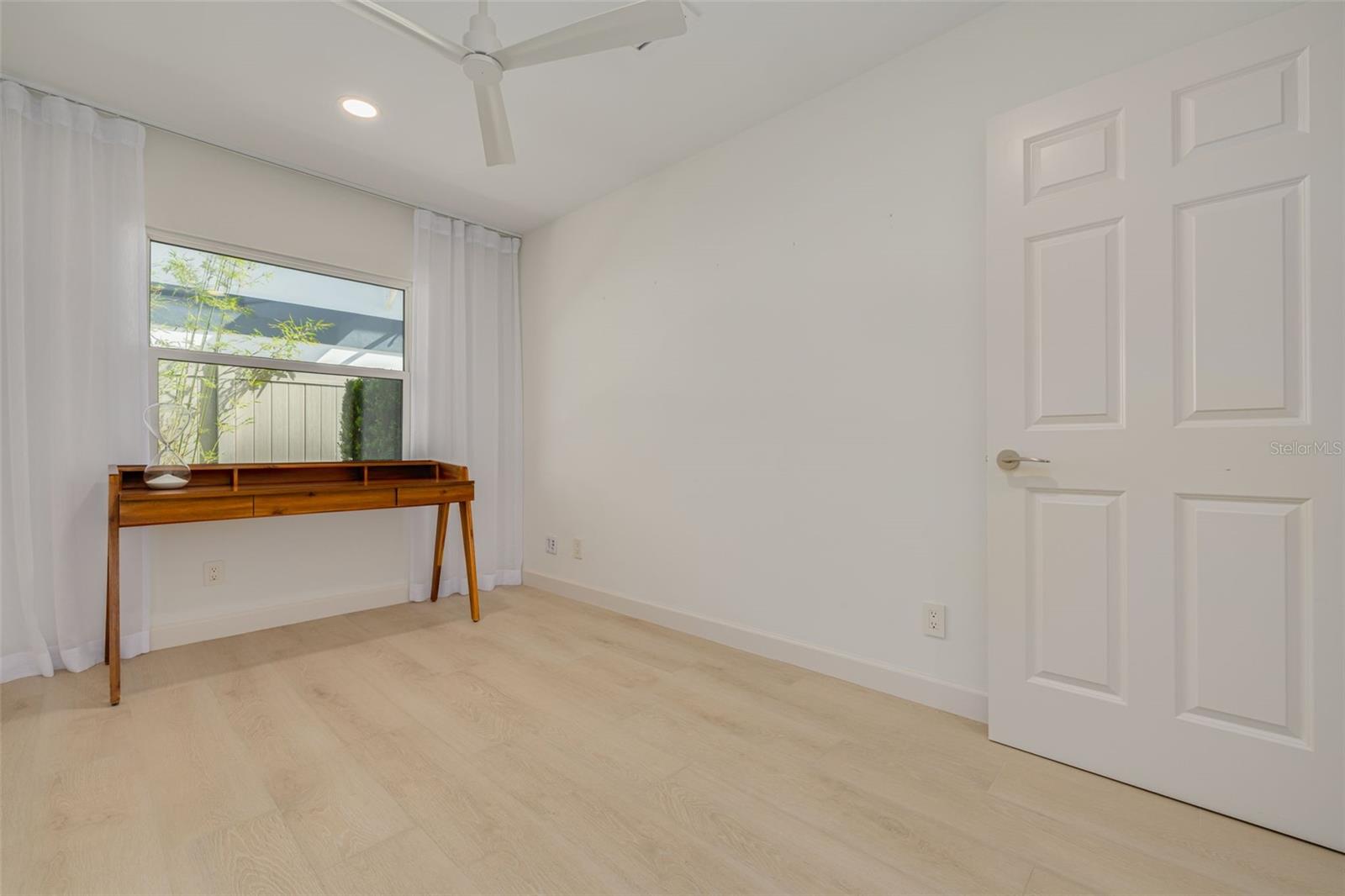 DANA SHORES UN 3 SEC - Residential