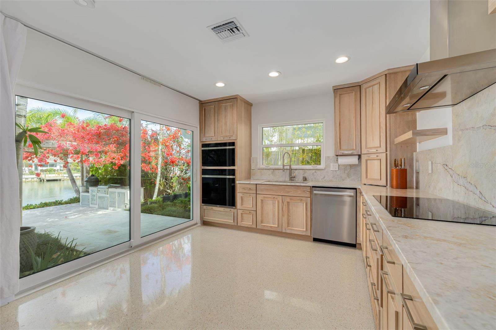 DANA SHORES UN 3 SEC - Residential