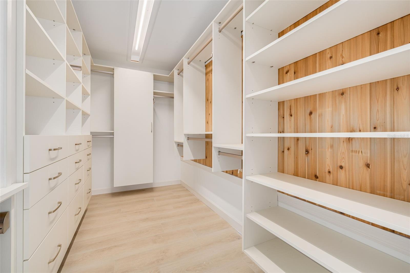 DANA SHORES UN 3 SEC - Residential