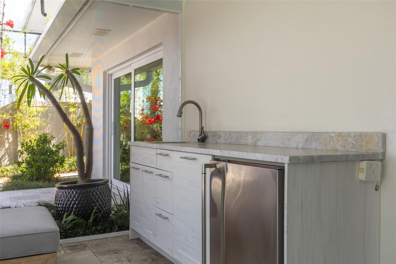 DANA SHORES UN 3 SEC - Residential