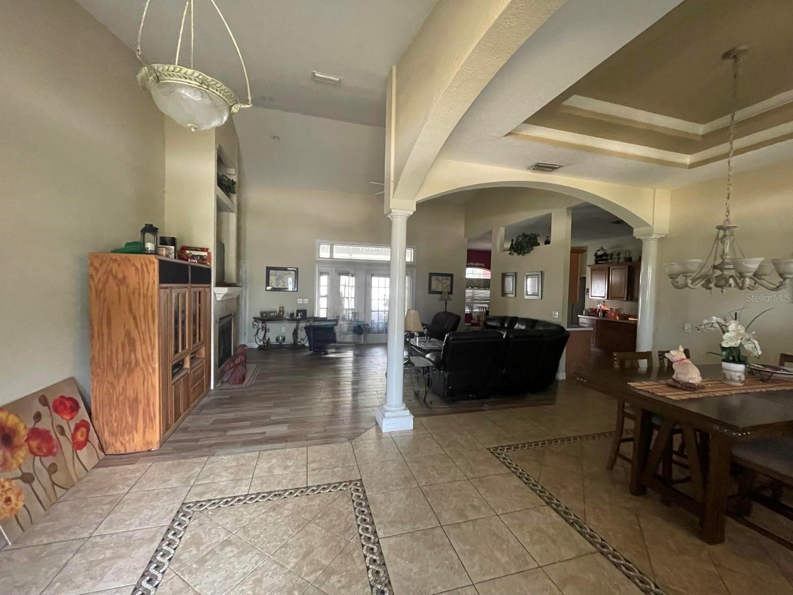 6438 BRISTOL OAKS DRIVE