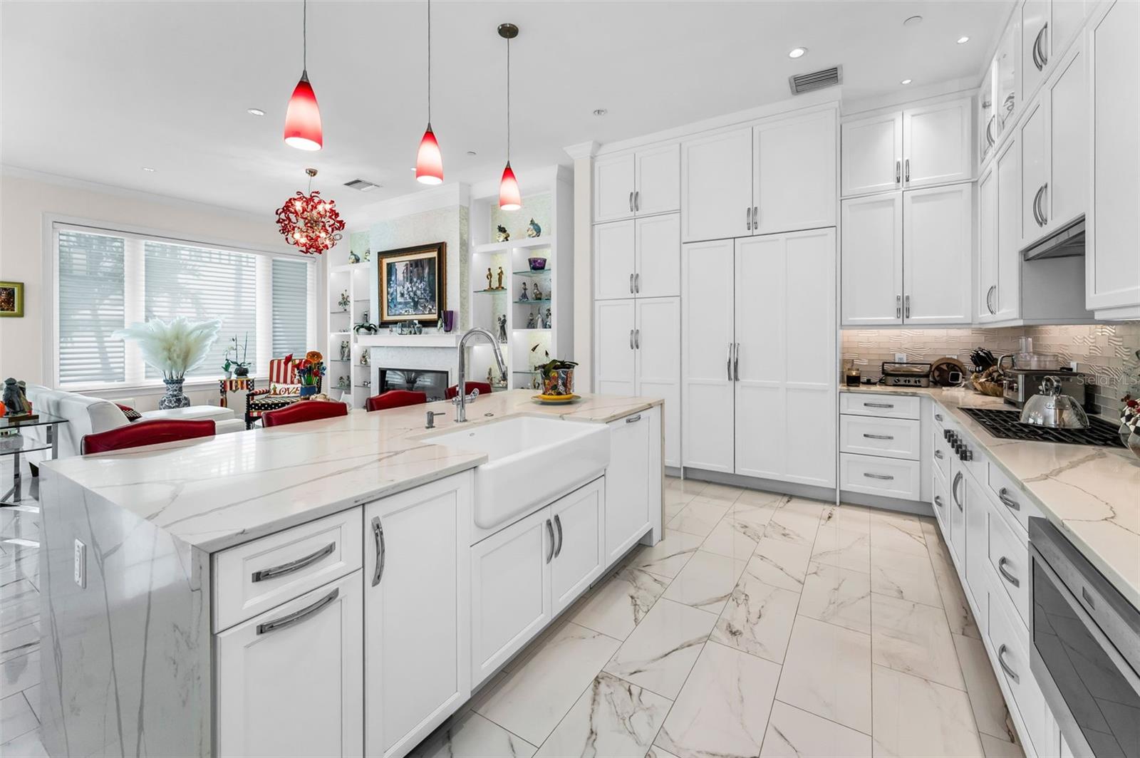 CARRIAGE HOMES AT BELLEVIEW PLACE CONDO - Residential