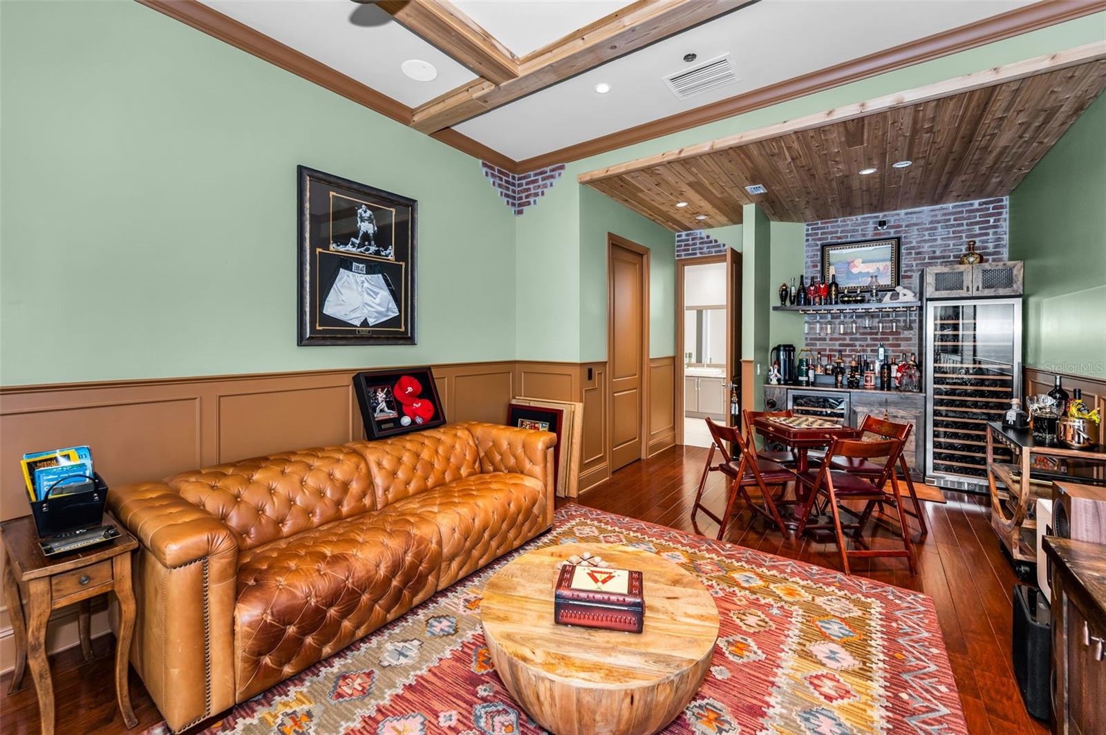 CARRIAGE HOMES AT BELLEVIEW PLACE CONDO - Residential